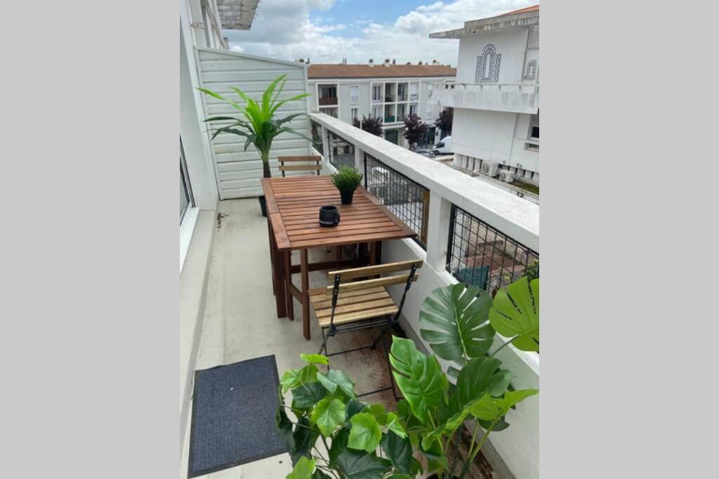 Апартаменты Royan 2P - Centre - 300M Plage Экстерьер фото